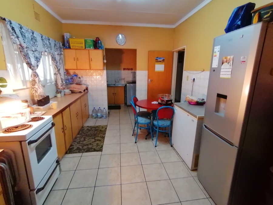 4 Bedroom Property for Sale in Fleurdal Free State